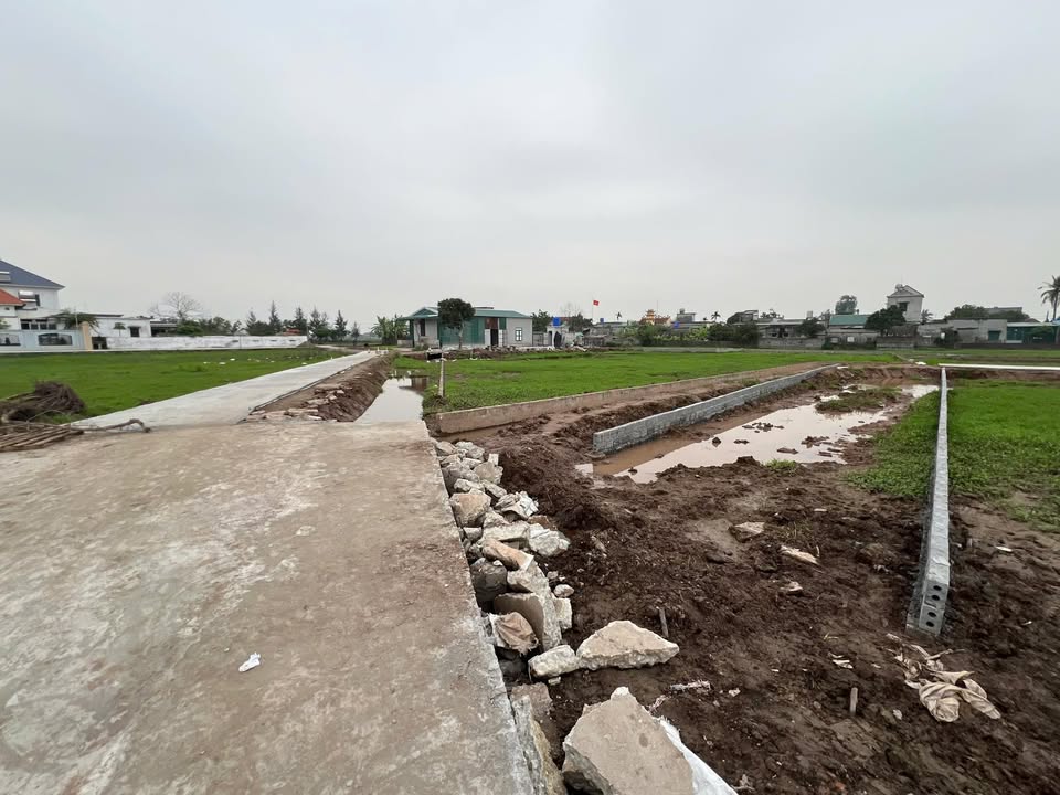 Đất bán Quang Bình, Kiến Xương 135m² - Đường rộng ô tô vào tận nơi!