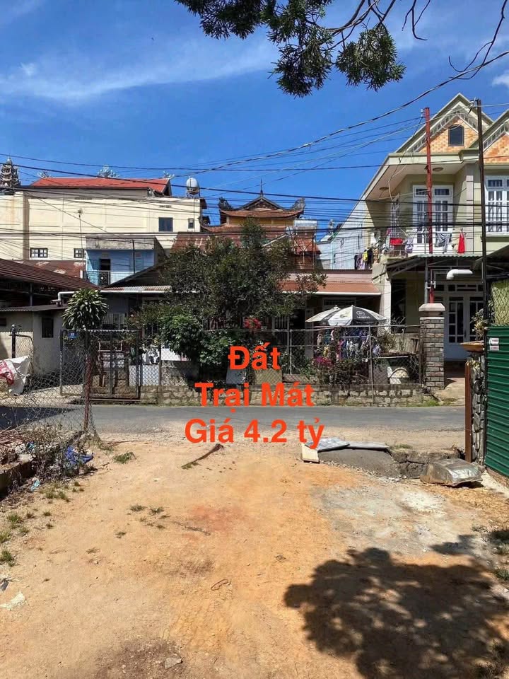 Đất Mặt Tiền Đường Lương Định Của Đà Lạt 100m² giá 4.2 tỷ - Cơ hội đầu tư tuyệt vời!