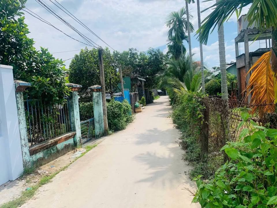 Nhà riêng Đức Hòa Long An 125m² giá 2.1 tỷ - Xem nhà trực tiếp với chính chủ!