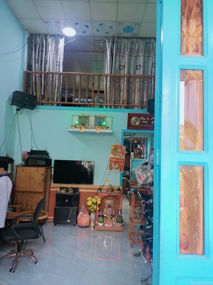 Nhà bán Tổ 3, khu phố Phước Hải, 68m² giá 700 triệu - Sổ chung chính chủ!