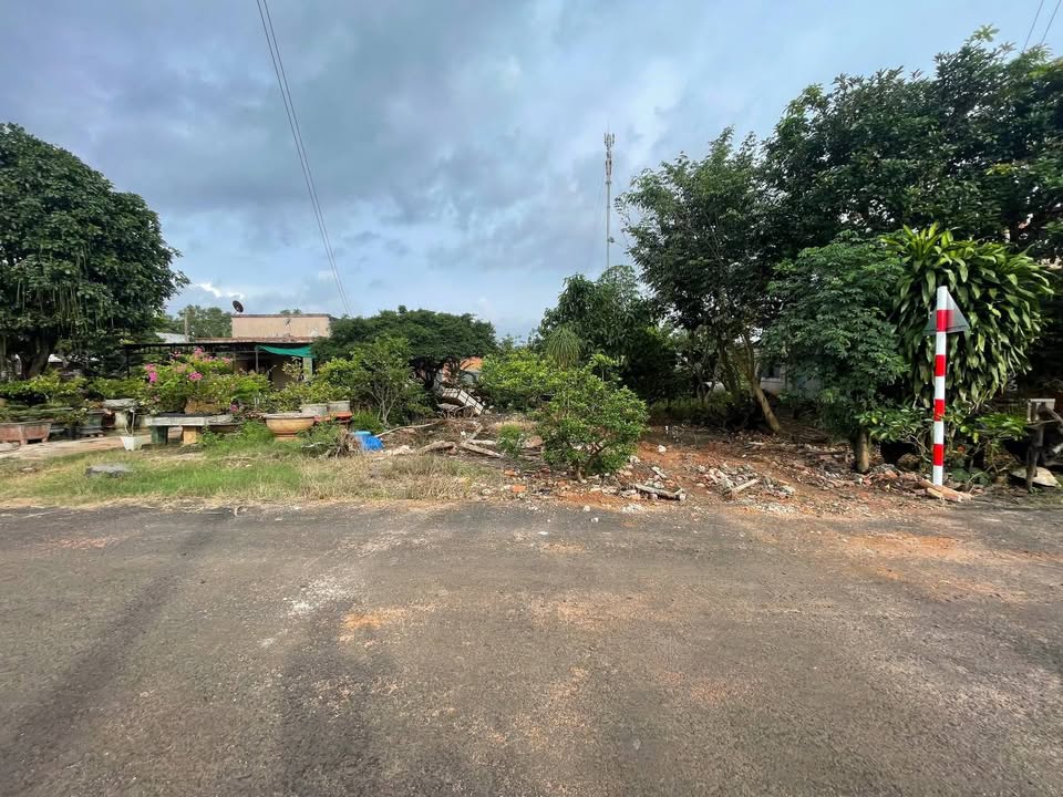 Đất Hòa Hội Xuyên Mộc 16m² giá 790 triệu - Mặt tiền đường nhựa, dân cư đông đúc!