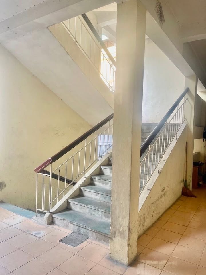 Căn hộ Tập thể T2 Nguyễn Trãi, Thanh Xuân 28m² giá 3 tỷ - Sổ đỏ chính chủ sang tên ngay!