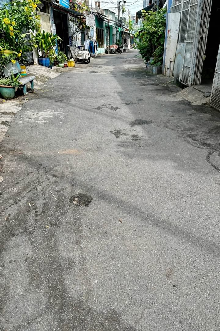 Nhà riêng Chánh Hưng Q8 115m² giá 5.3 tỷ - Đường rộng, xe thoải mái di chuyển!