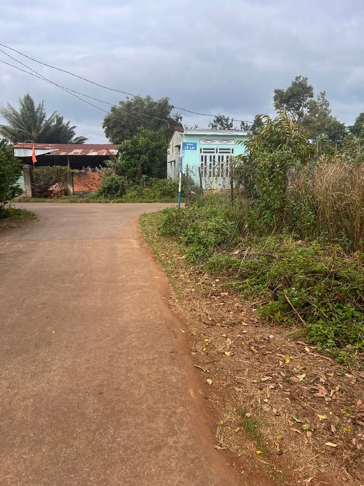 Đất nền mặt tiền Ngô Gia Tự, Quảng Phú 150m² giá 1.2 tỷ - Cơ hội hiếm có không thể bỏ lỡ!