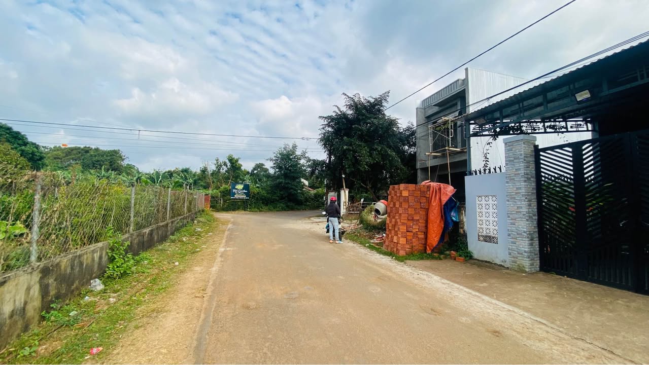 Đất nền hẻm Y Wang, Buôn Ma Thuột 188m² giá 2.3 tỷ - Cơ hội đầu tư không nên bỏ lỡ!