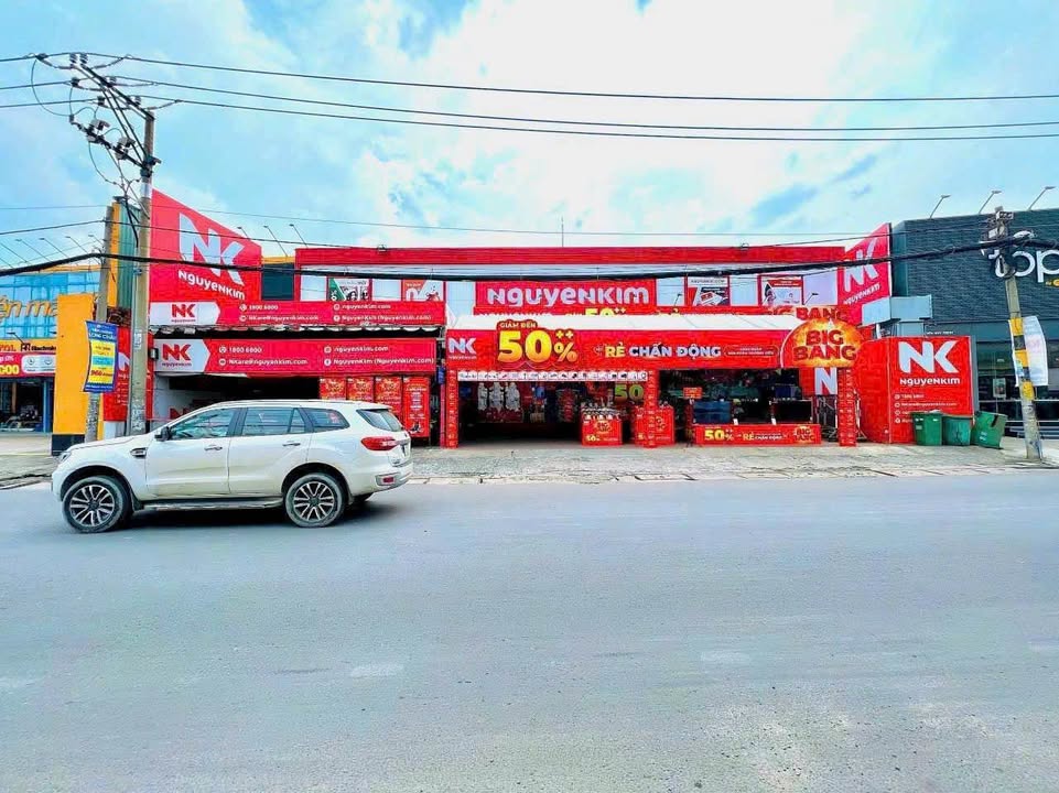 Đất xây cao 900m² mặt tiền Nguyễn Duy Trinh, Quận 2 - Cơ hội đầu tư tuyệt vời!