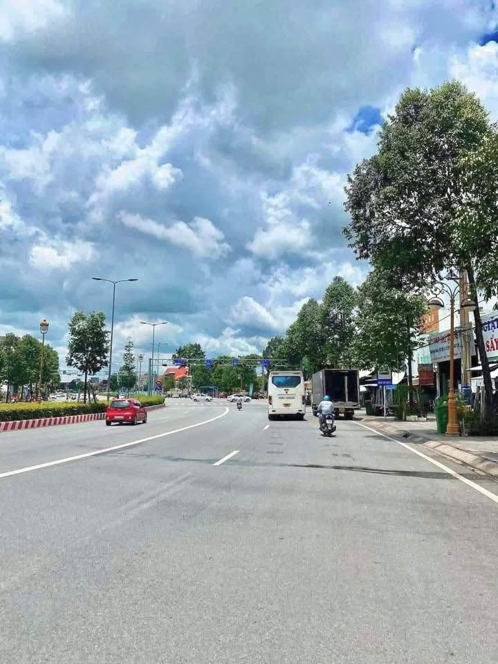 Đất nền Thủ Dầu Một 300m² giá 14 tỷ - Vị trí kinh doanh lý tưởng