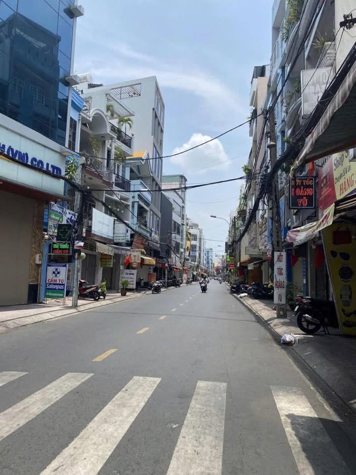 FrontHouse Hồ Bá Kiện Quận 10 47.3m² giá 11.8 tỷ - Mặt tiền đẹp nhất khu vực!