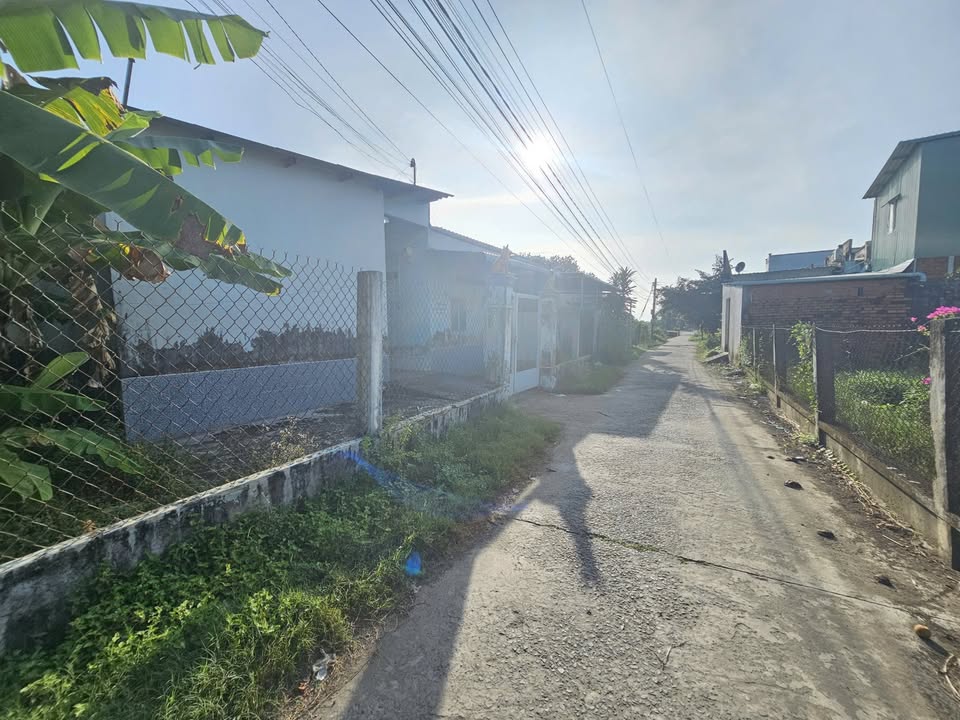 Đất nền Gò Công 630m² giá 3 tỷ - Vị trí đắc địa, cơ hội đầu tư tuyệt vời!