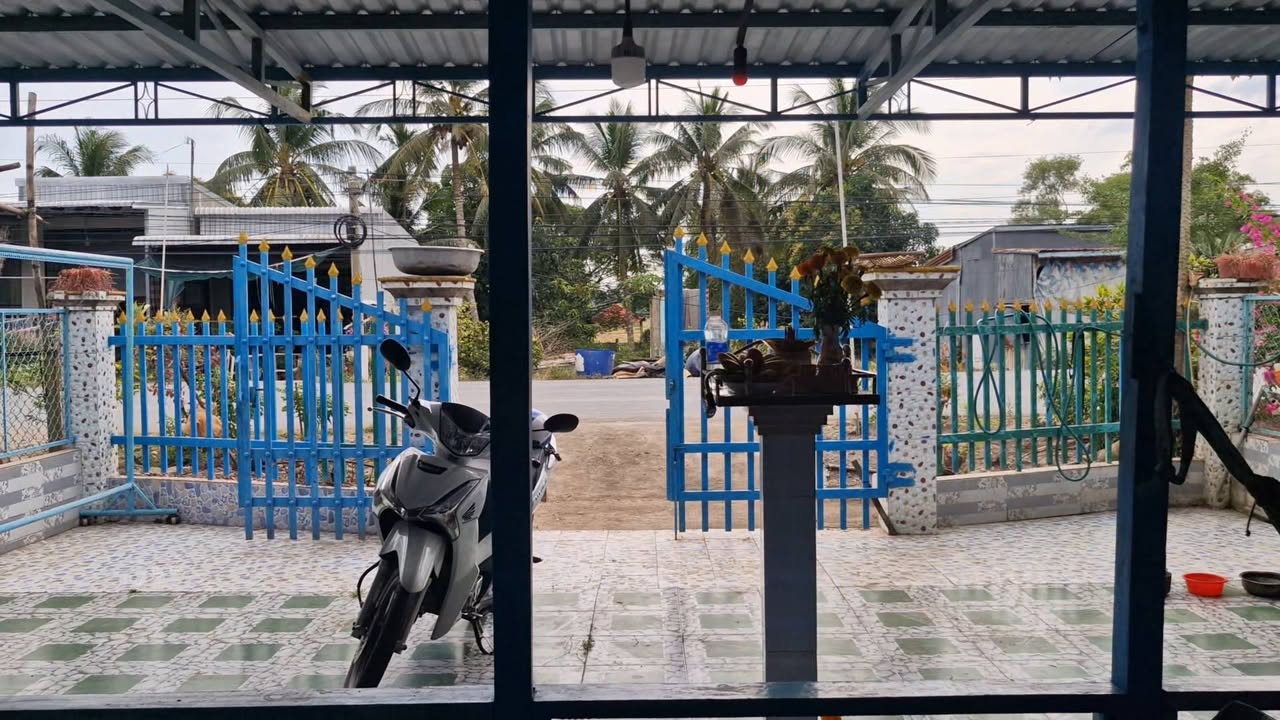 Nhà máy Mỹ gỗ Hồng Ngự 208m² giá 1 tỷ - Hai mặt tiền view sông