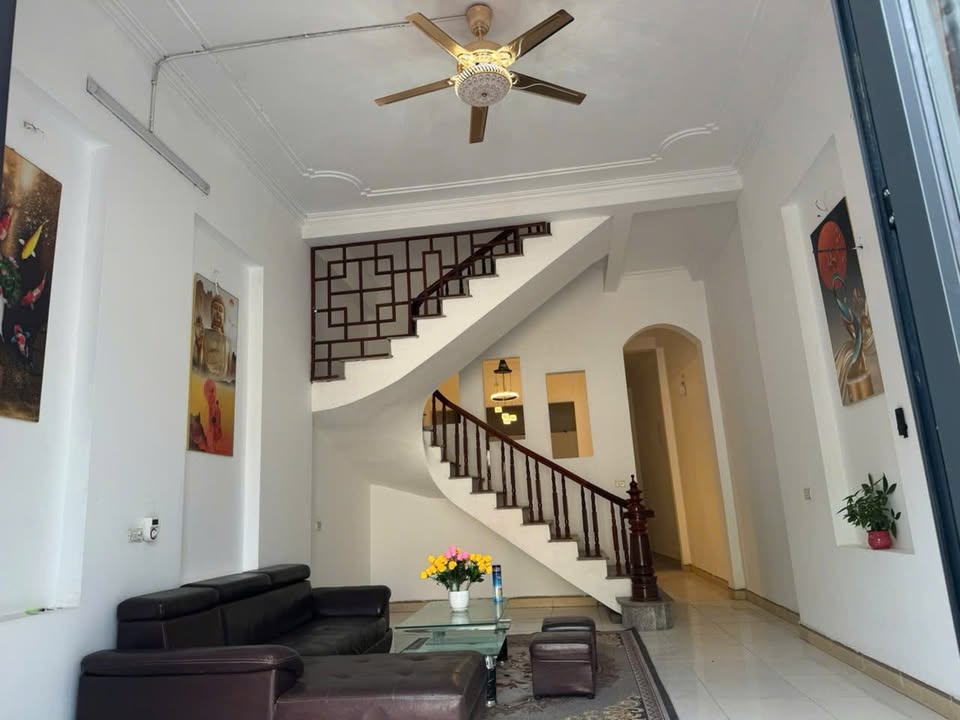 Lô đất 90m² tại thị trấn Bá Hiến, Vĩnh Phúc giá chỉ 4 tỷ - Sẵn sàng vào ở!