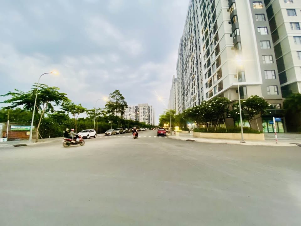 Đất thổ cư 2 mặt tiền Thạnh Xuân 14, Quận 12 - Diện tích 180m² chỉ 7.5 tỷ!