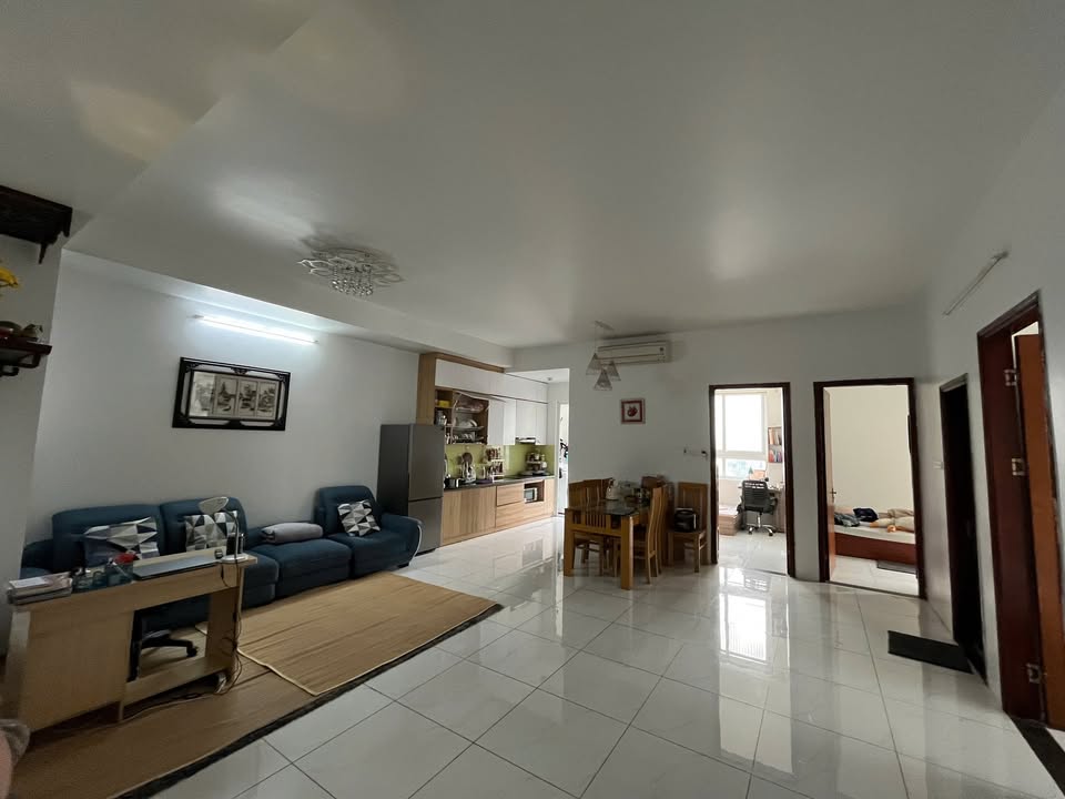 Chung cư CT36 Xuân La 86m² giá 8.9 tỷ - Căn góc view Hồ Tây tuyệt đẹp!