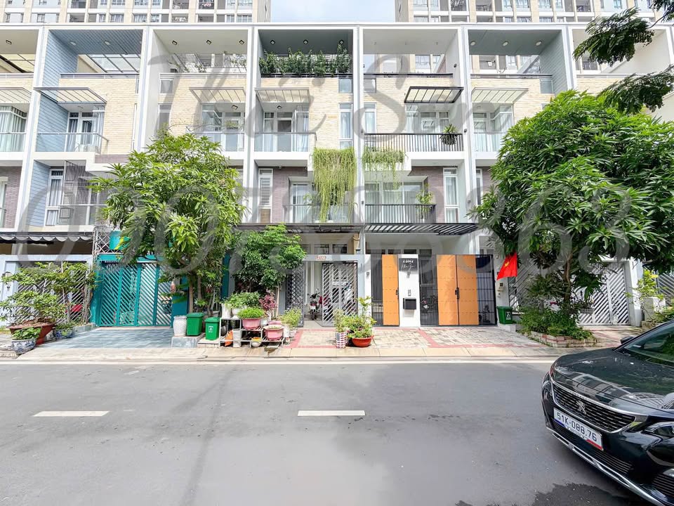 Nhà Phố KDC Jamona Bùi Văn Ba, Quận 7 - 95m² giá 18.99 tỷ - Đầu tư sinh lời ngay!