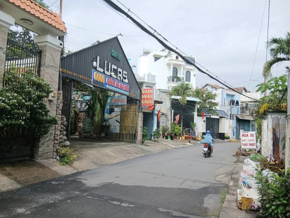 Đất thổ cư 150m² mặt tiền đường Trường Thọ, Thủ Đức - Giá tốt chỉ 12 tỷ!