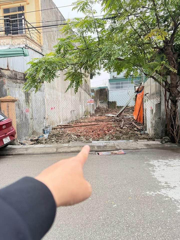 Đất nền tại đường Siêu Hải, phường Cửa Nam, 160m² giá 5 tỷ - Vị trí đắc địa, đầu tư ngay!