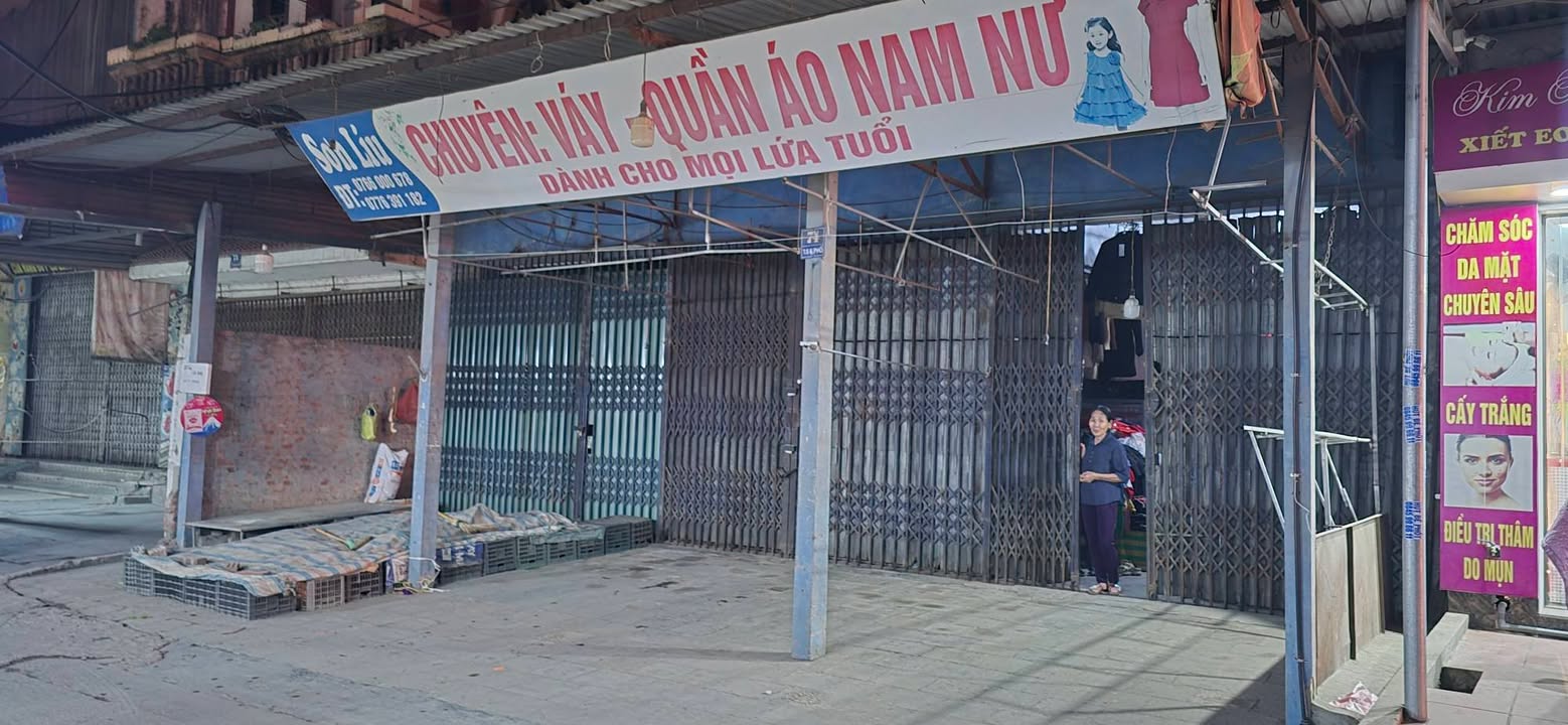 Kiosk cho thuê tại chợ Xuân Mai, 74m² chỉ với 4 triệu/tháng - Chính chủ