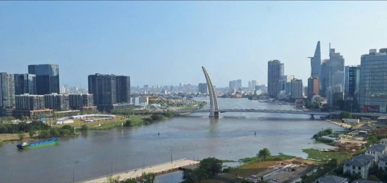 Căn hộ Vinhomes Golden River Quận 1 127m² giá 29 tỷ - Sẵn sàng vào ở!