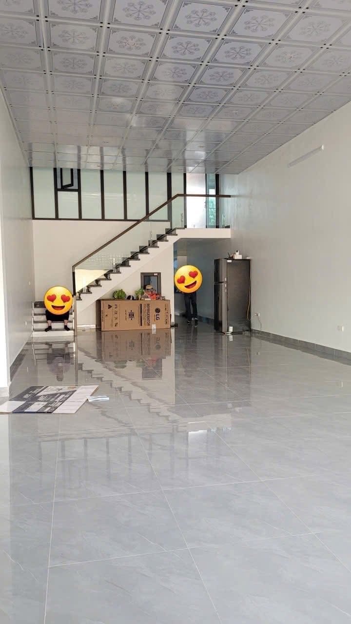 Nhà mặt đường Đa Phúc Dương Kinh 100m² giá 4.5 tỷ - Vị trí sầm uất, kinh doanh thuận lợi!