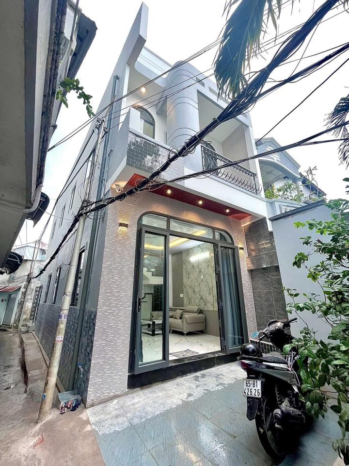 Nhà trệt lầu hẻm 22 Mạc Đĩnh Chi, Cần Thơ 75m² giá 3.25 tỷ - Full nội thất sang trọng!