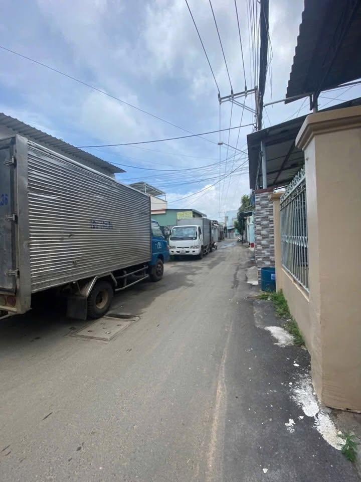 Nhà cấp 4 Phước Tỉnh 135m² giá 2.6 tỷ - Đường thông tứ hướng, gần trường học!