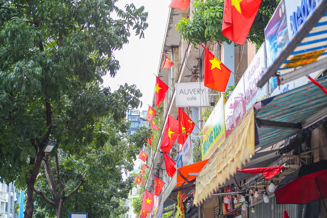 Townhouse Liền Kề Dương Nội Hà Đông 50m² giá 11.2 tỷ - Sổ đỏ chính chủ, không lỗi