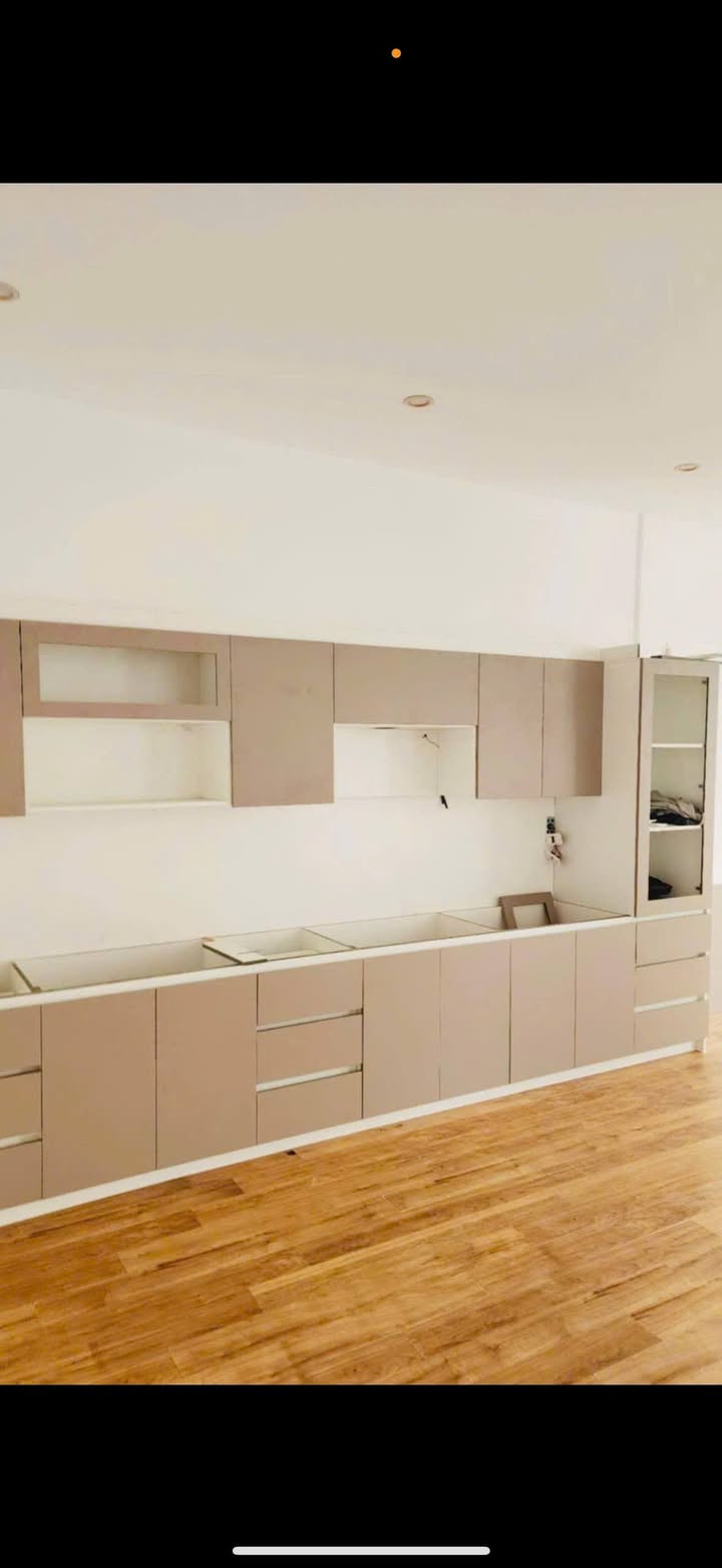 Nhà cấp 4 mới xây hẻm Lê Văn Hiến, Quang Trung, Kon Tum 111.4m² giá 1.95 tỷ - Sân ô tô rộng rãi!