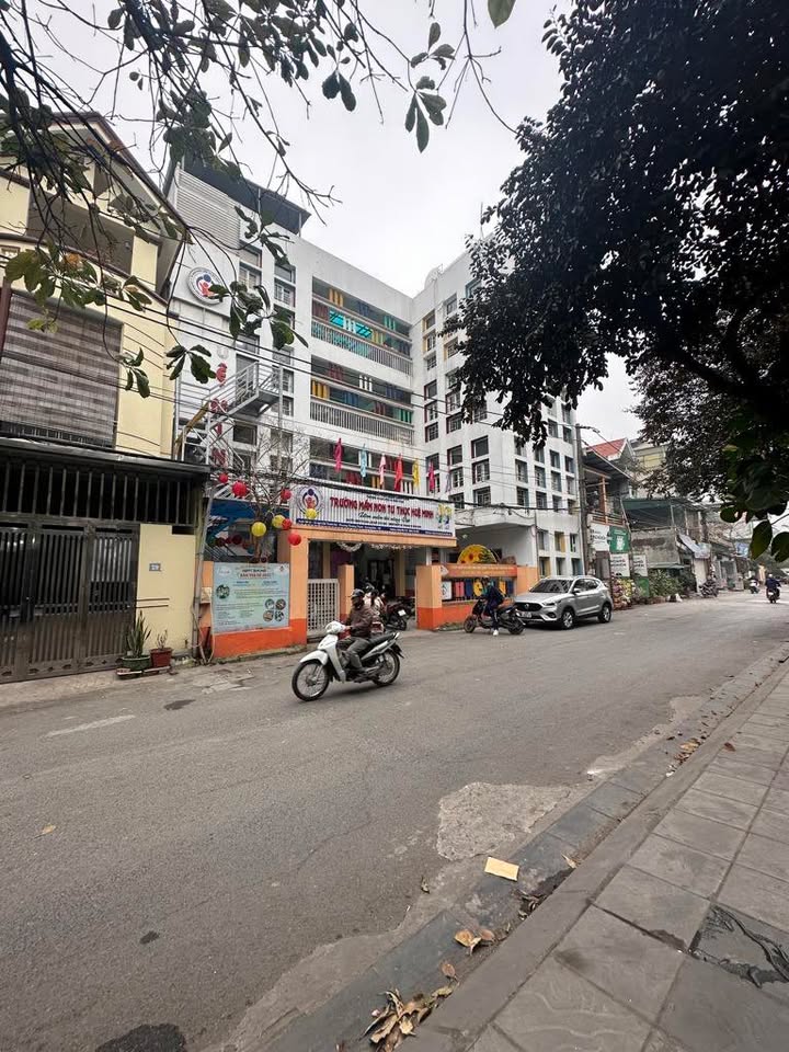 Nhà mặt đường Kinh Doanh tại Thượng Thanh 45m² - Đầu tư sinh lời ngay!