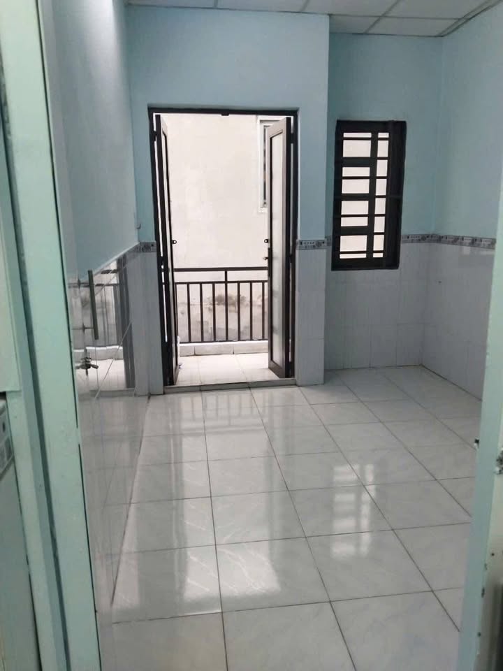 Nhà 1 trệt 1 lầu 30m² tại Đông Thạnh chỉ 840 triệu - Sẵn sàng vào ở ngay!