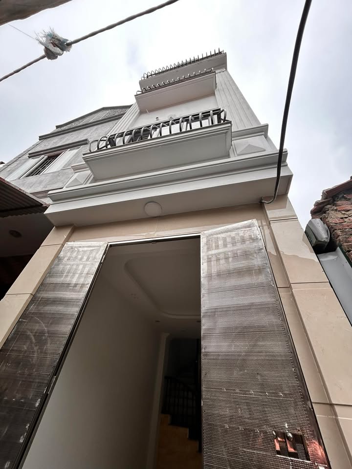 Nhà 5 tầng Đại Thanh 34m² chỉ 4.3 tỷ - Chính chủ bán gấp!