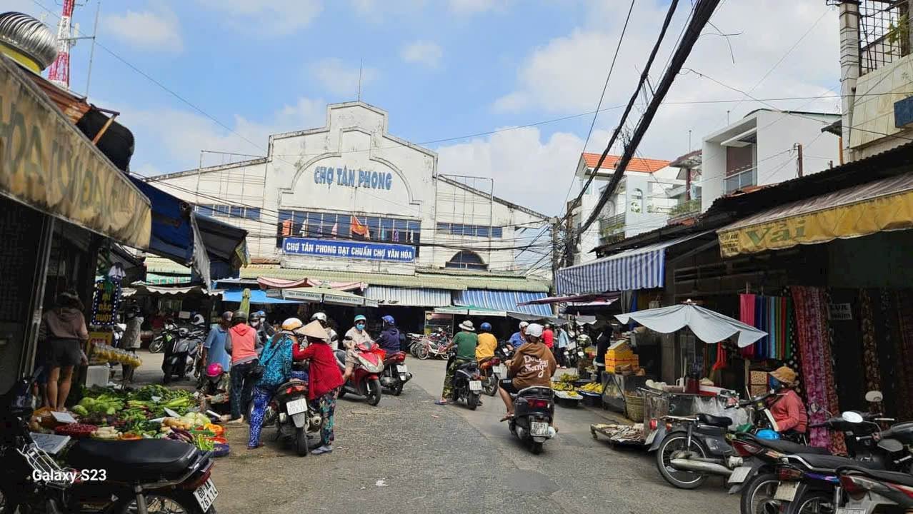 Lô đất Tân Phong, Biên Hòa 101m² giá 2,75 tỷ - Lô góc 2 mặt thoáng phù hợp xây nhà ở