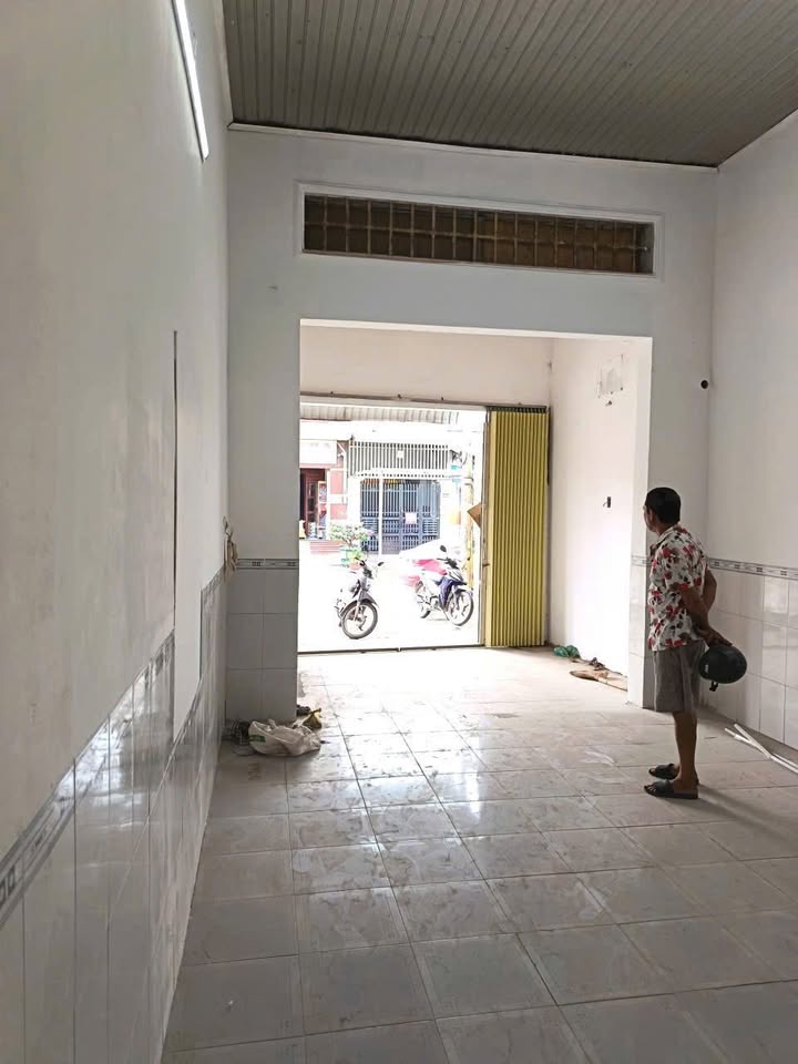 Nhà mặt tiền cho thuê tại đường Nguyễn Văn Tiên, Trảng Dài, Biên Hòa - Phù hợp ở và kinh doanh!