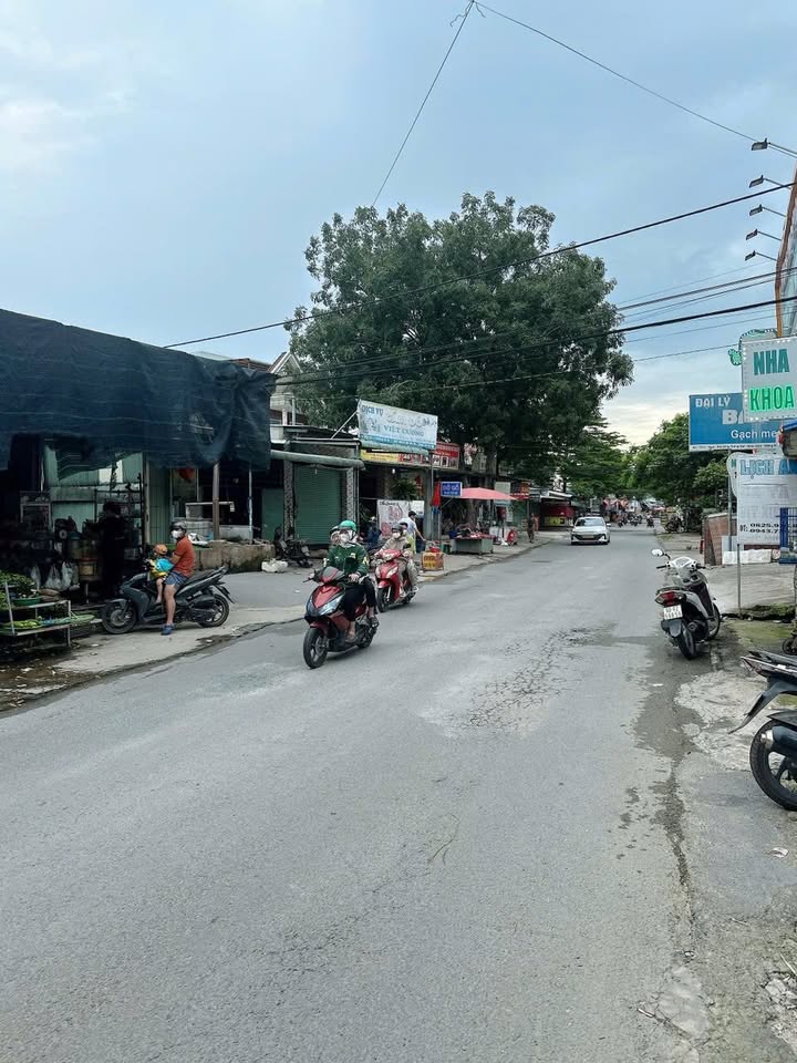 Nhà mặt tiền kinh doanh Trần Văn Xã 235m² giá 4.49 tỷ - Đầu tư sinh lời ngay chợ Thanh Hóa!