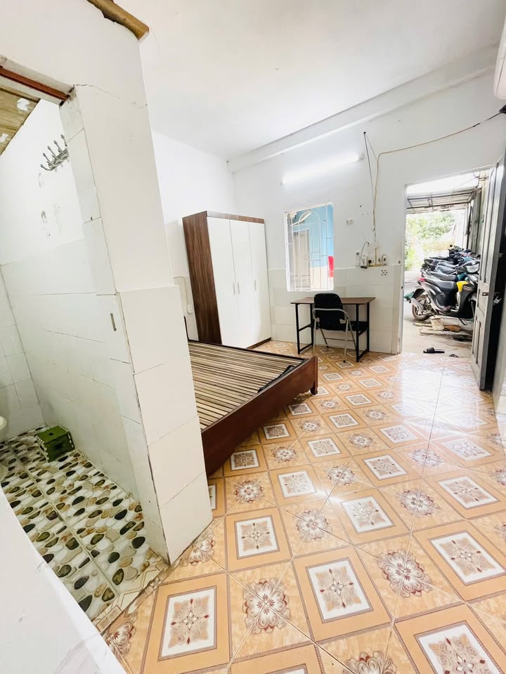 Phòng cho thuê 146 Bờ Tây Sông Nhuệ, Cổ Nhuế 2 - Giá chỉ 2 triệu/tháng, đầy đủ tiện nghi!