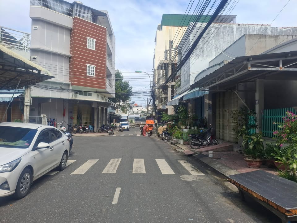 Đất nền Phước Đồng Nha Trang 85m² giá 4.5 tỷ - Đầu tư sinh lời với 2 căn nhà cho thuê