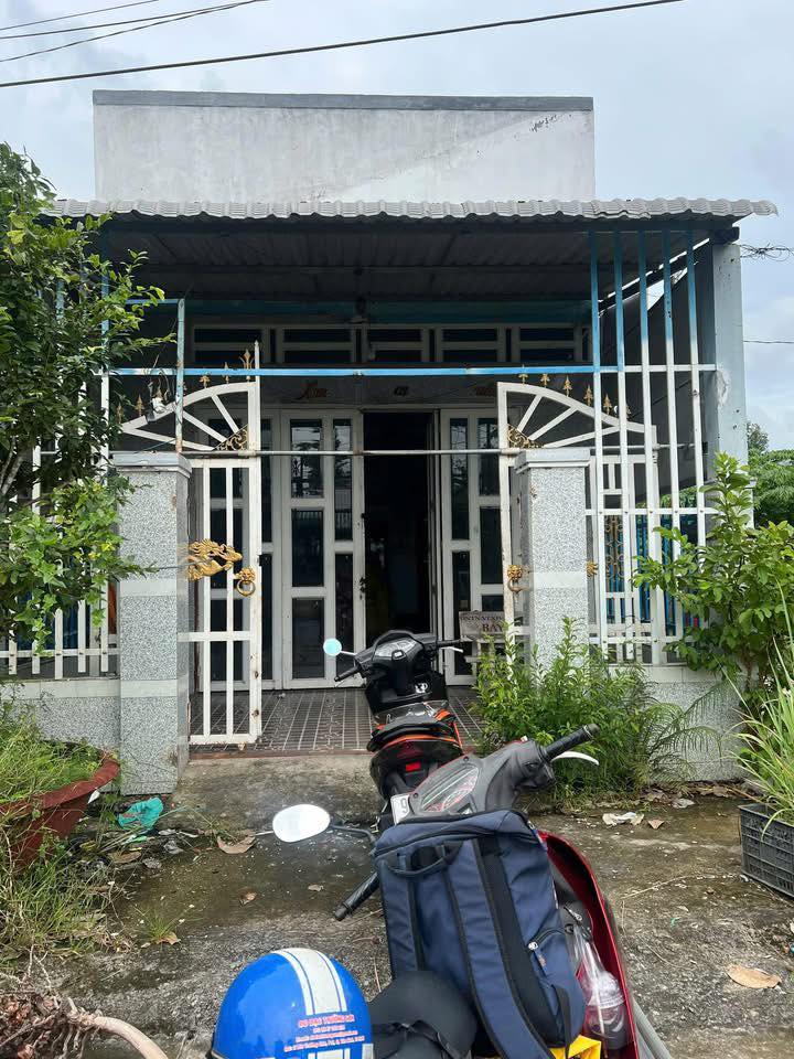 Nhà bán Khu Dân Cư TT Cây Dương 100m² giá 1.3 tỷ - Chính chủ, sẵn sàng vào ở!