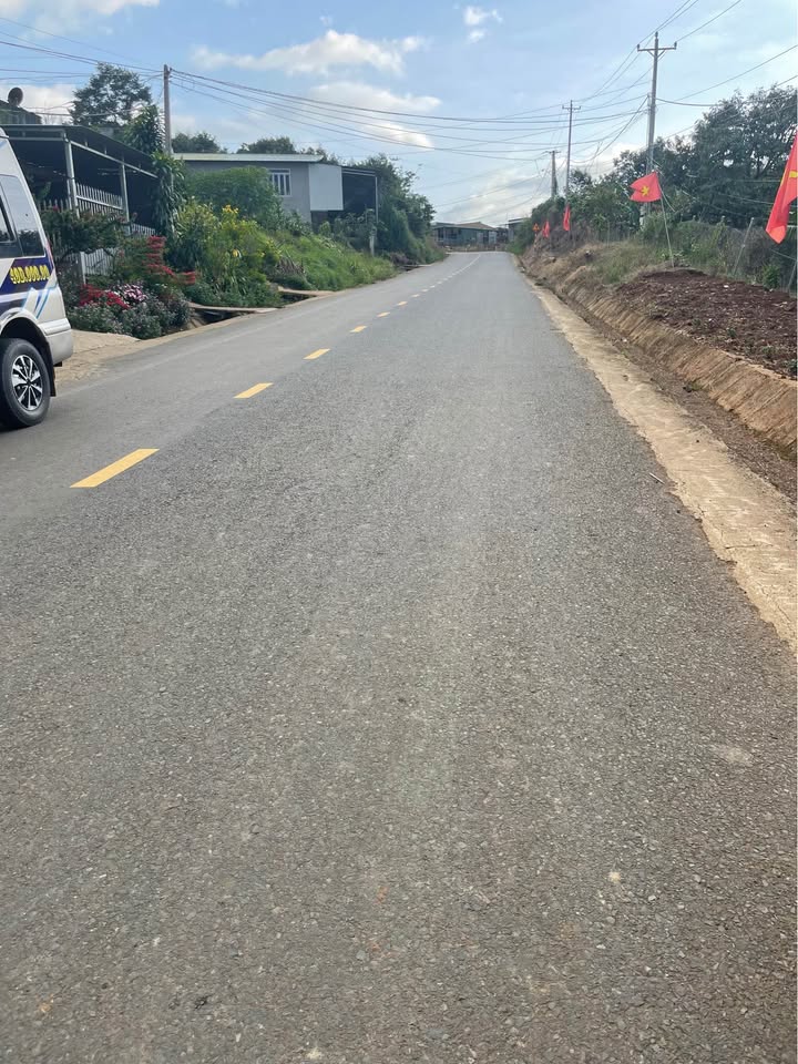 Đất nền Hòa Trung, Di Linh 210m² giá 1 tỷ - Đầu tư sinh lời ngay!