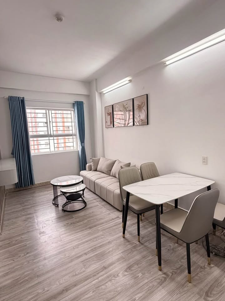 Căn hộ chung cư Hoàng Quân Nha Trang 48m² giá 1.99 tỷ - Full nội thất, sẵn sàng vào ở!