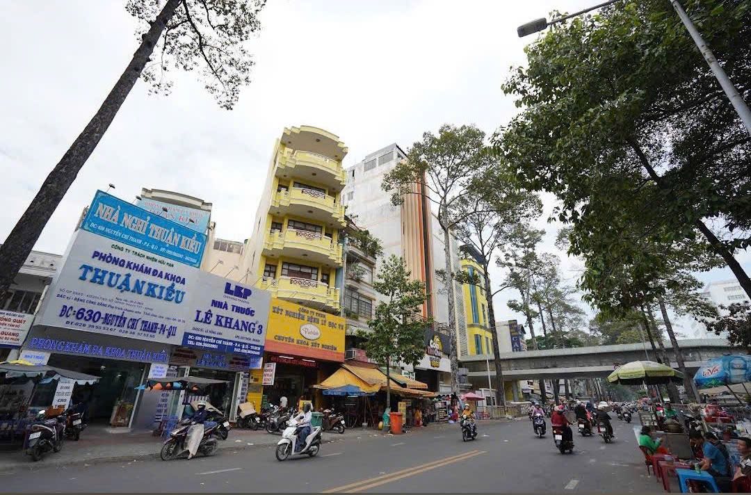 Bán nhà mặt tiền kinh doanh Nguyễn Chí Thanh, quận 5 - 616m² chỉ 70 tỷ - Cơ hội đầu tư tuyệt vời!