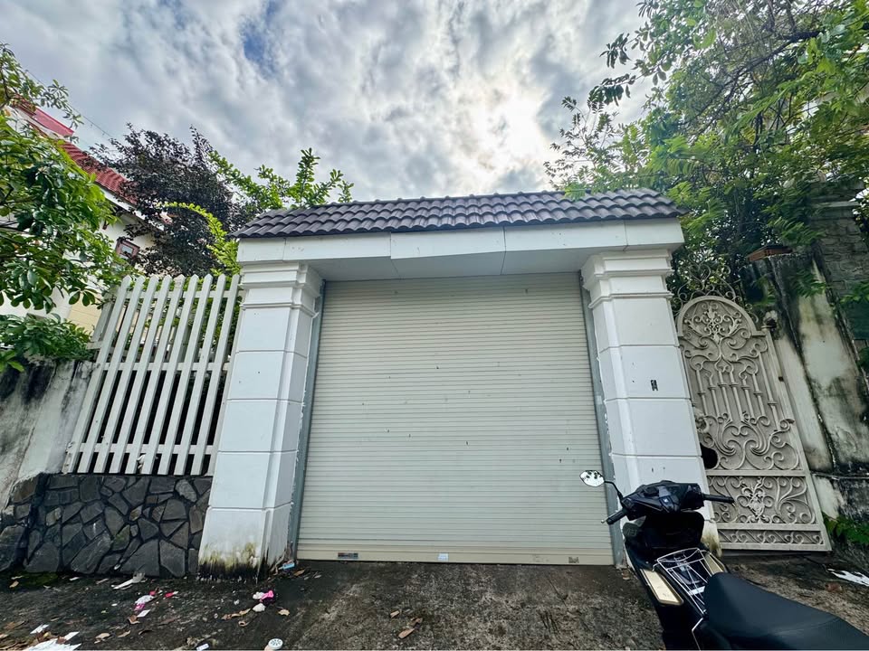 Cho thuê villa An Khánh Q2 125m² giá 42 triệu - View sông Trần Não thoáng mát!