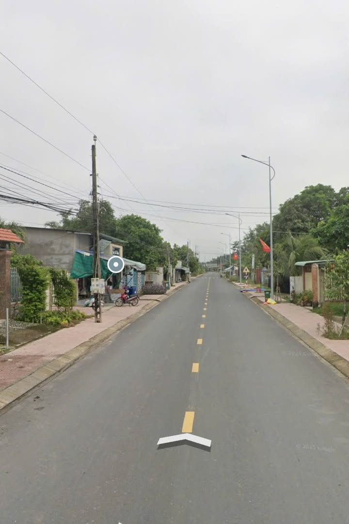 Đất mặt tiền Lộc Chánh, Đức Hòa 676m² giá 3.75 tỷ - Cơ hội đầu tư hấp dẫn!