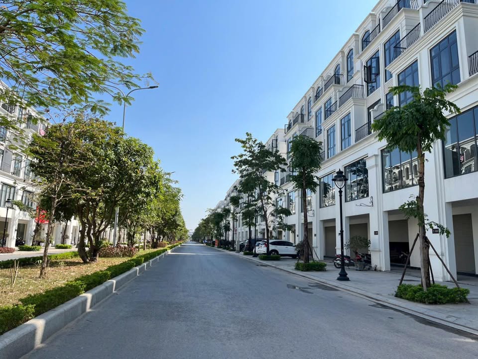 Nhà cho thuê tại khu đô thị Hud Vân Canh 440m² giá 10 triệu - Vị trí đắc địa, tiện nghi đầy đủ!