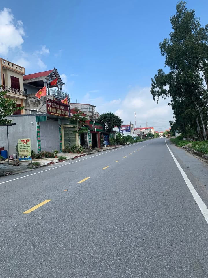 Bán đất Lương Tài 100m² giá 2 tỷ - Địa điểm kinh doanh lý tưởng!