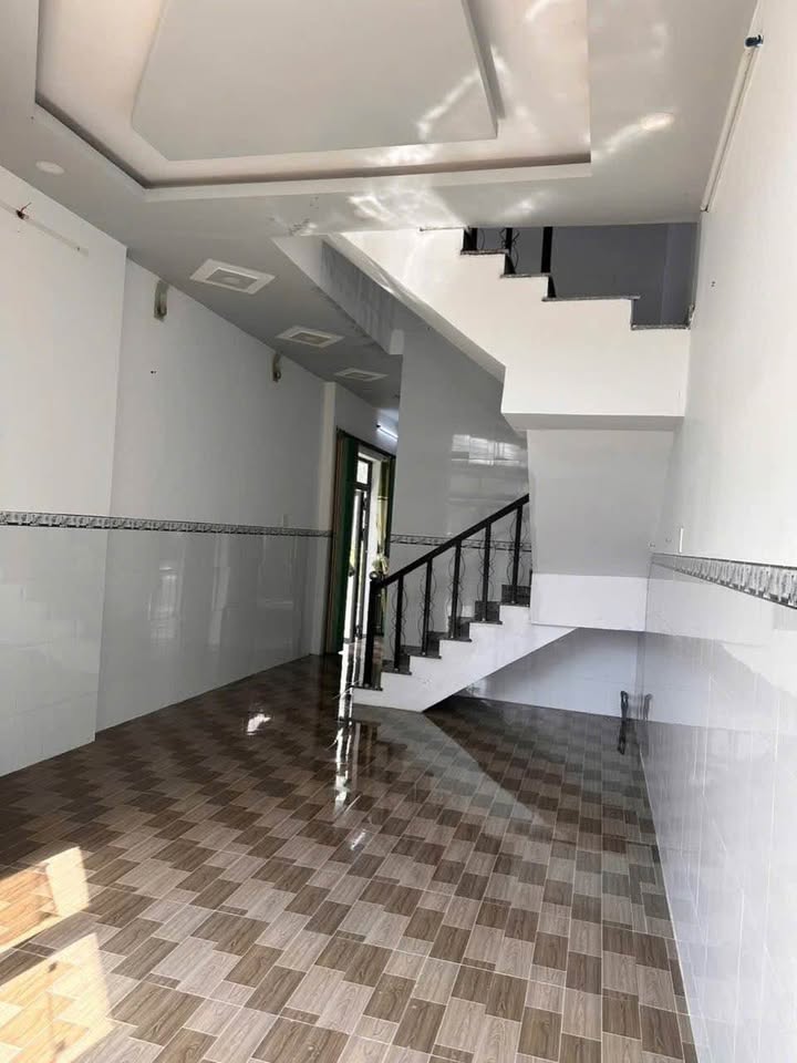 Nhà góc 2 mặt tiền tại KDC Phường 5, Hậu Giang 138m² giá 1.28 tỷ - Sổ hồng chính chủ!