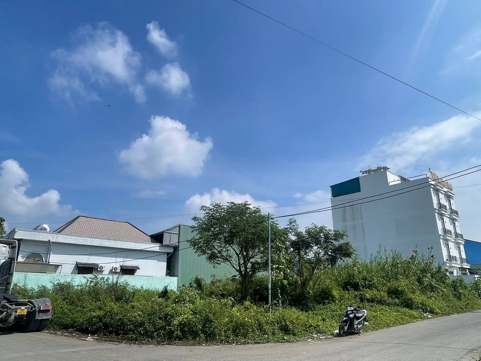 Bán nền biệt thự góc 2 mặt tiền KĐT Hưng Phú Cần Thơ 266.7m² - Đối diện công viên!