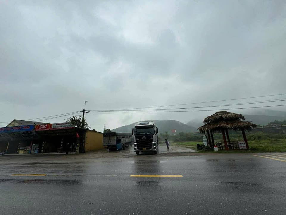 Đất mặt đường Quốc Lộ 1A Nghi Yên 200m² giá 2 tỷ - Cơ hội đầu tư tuyệt vời!