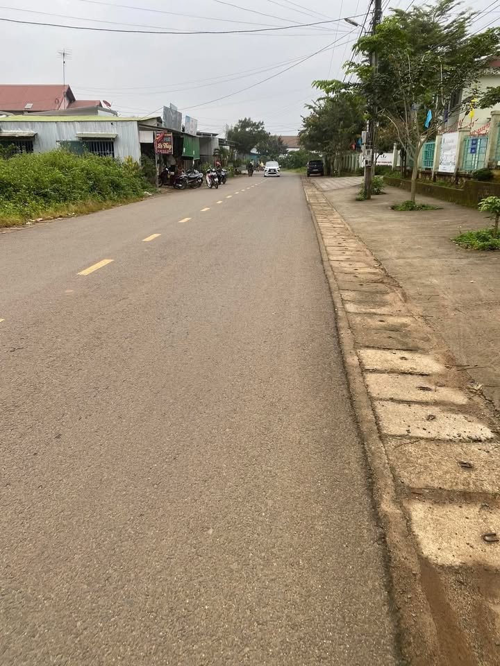 Đất nền mặt tiền đường Âu Cơ, xã Tân Lạc, 500m² giá 2.5 tỷ - Cơ hội đầu tư tuyệt vời!