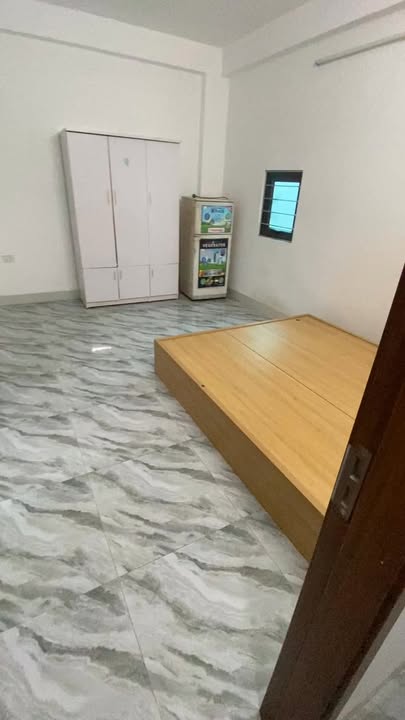 Phòng CCMN cho thuê tại Yên Xá, 25m² giá 3.3 triệu - Không chung chủ, thoải mái giờ giấc!