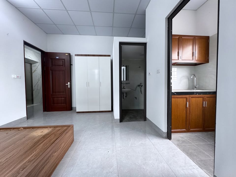 Studio cho thuê Ngõ 21 Yên Xá, 1N1K - Full đồ, vào ở ngay!