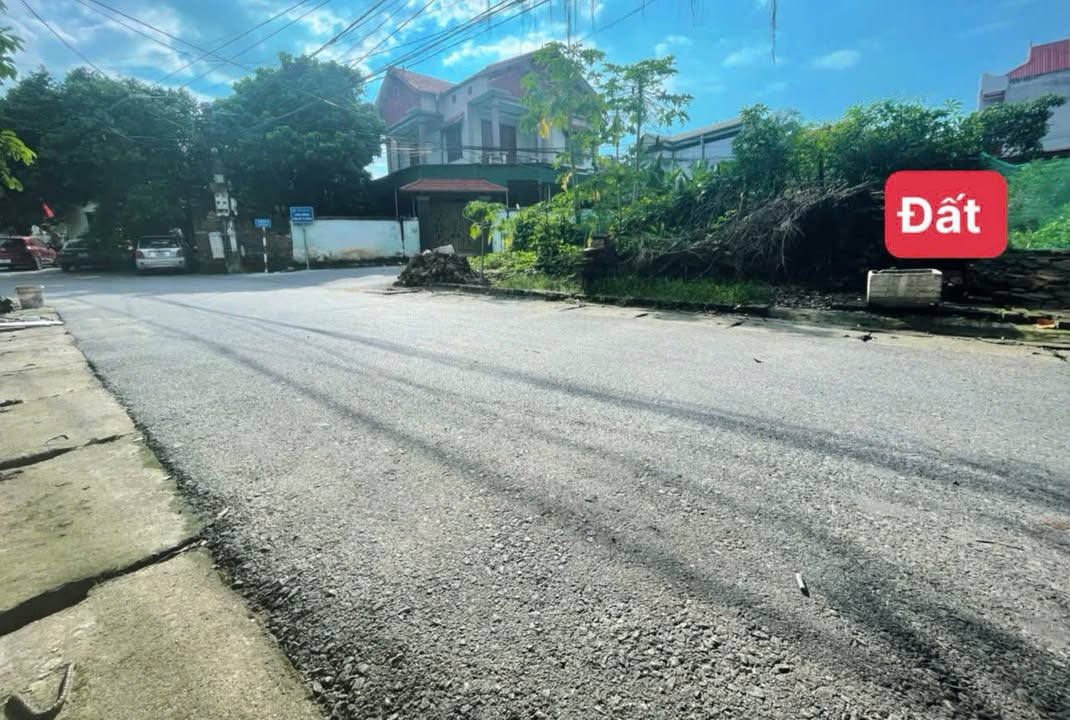 Đất nền kinh doanh Đôn Hậu, Khai Quang, Vĩnh Yên 76m² giá chỉ 2.XX tỷ - Cơ hội đầu tư sinh lời!